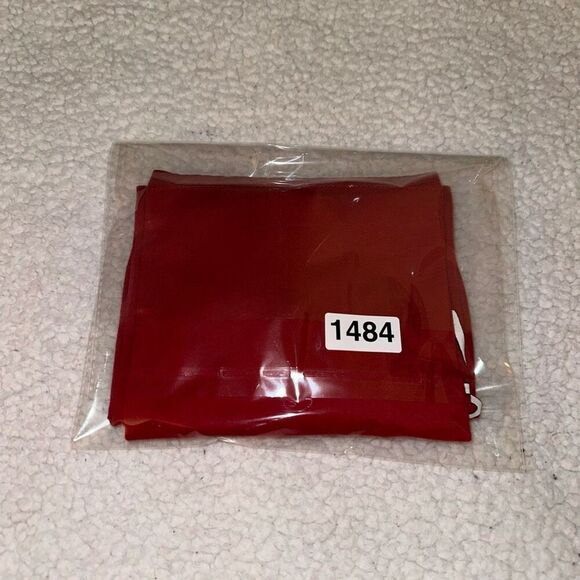 Abercrombie Kids Red Baby Yoda Star Wars Graphic Tee Size 15/16 NWOT - Picture 10 of 10